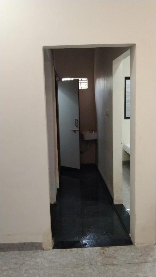 Hotel Garima 우자인 외부 사진
